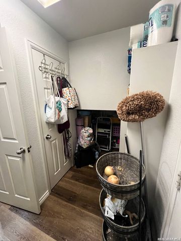 9738 Gypsy Cove, Converse, TX 78109