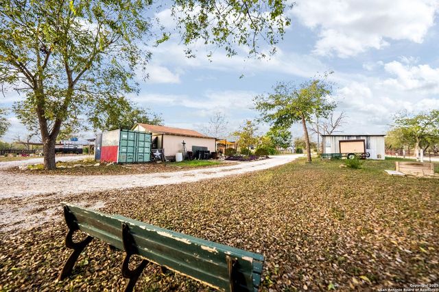 256 county road 5716, Natalia, TX 78059