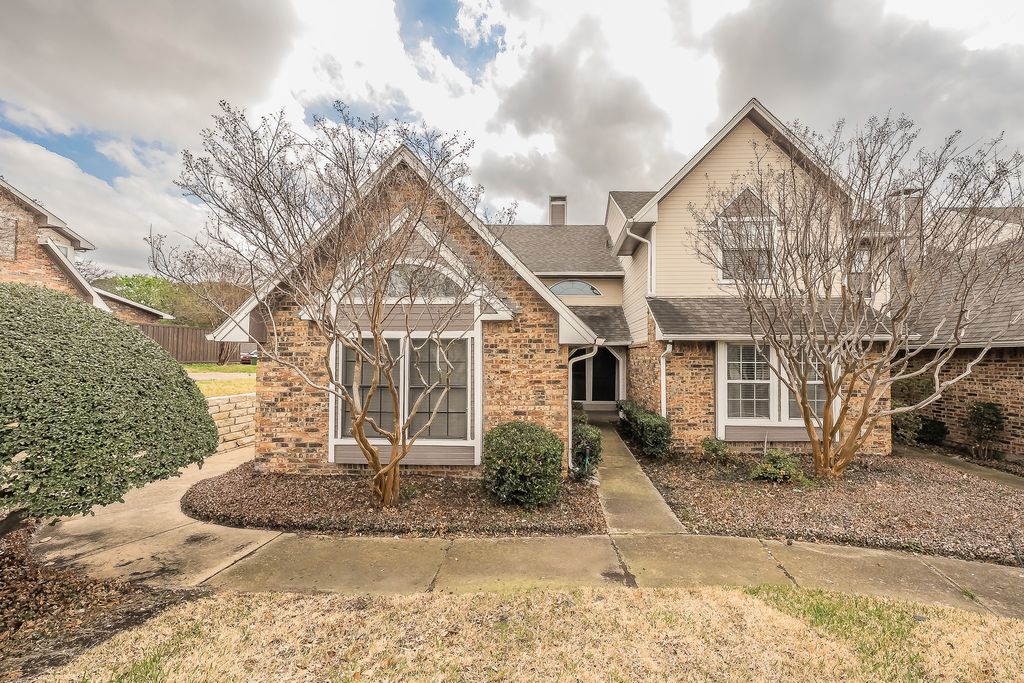 2800 Keller Springs Road 1D, Carrollton, TX 75006