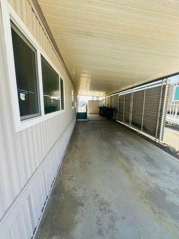 314 N Albert Avenue 39, Exeter, CA 93221