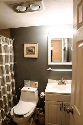 2780 NE 183rd St 2108, Aventura, FL 33160