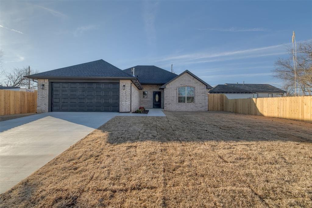 Image 1 of property listing at 1426 Monticello Court, Oklahoma City, OK 73111
