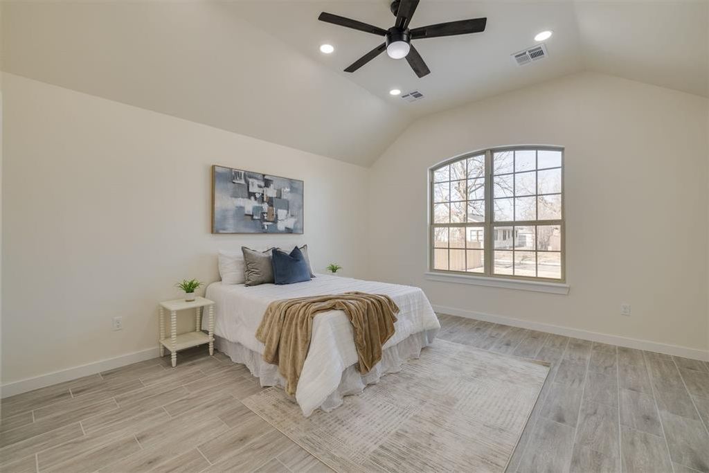 Image 15 of property listing at 1426 Monticello Court, Oklahoma City, OK 73111