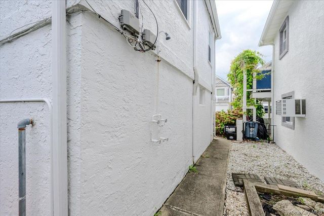 1170 Park Street, East Atlantic Beach, NY 11561