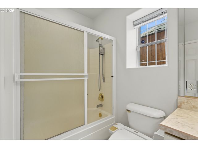 1106 Se 82ND Ct, Vancouver, WA 98664