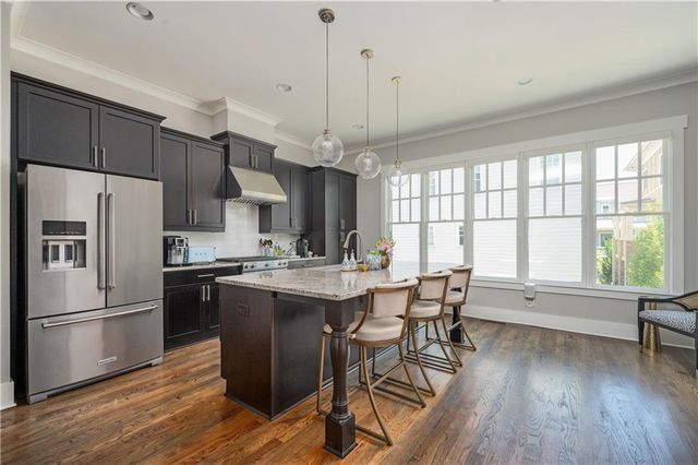 1918 Kings Cross NW, Atlanta, GA 30318