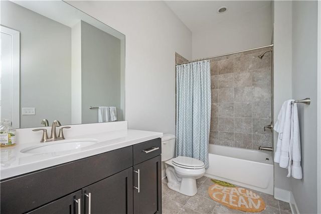 1918 Kings Cross NW, Atlanta, GA 30318