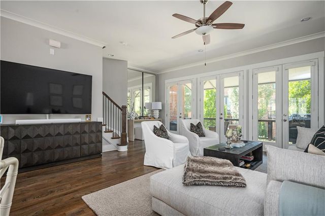 1918 Kings Cross NW, Atlanta, GA 30318