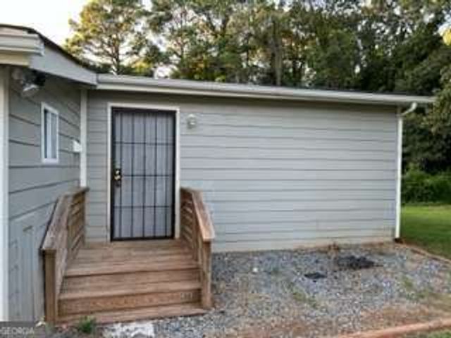 1719 Mary George Avenue NW, Atlanta, GA 30318