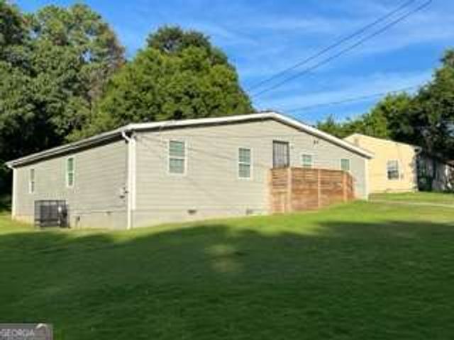1719 Mary George Avenue NW, Atlanta, GA 30318