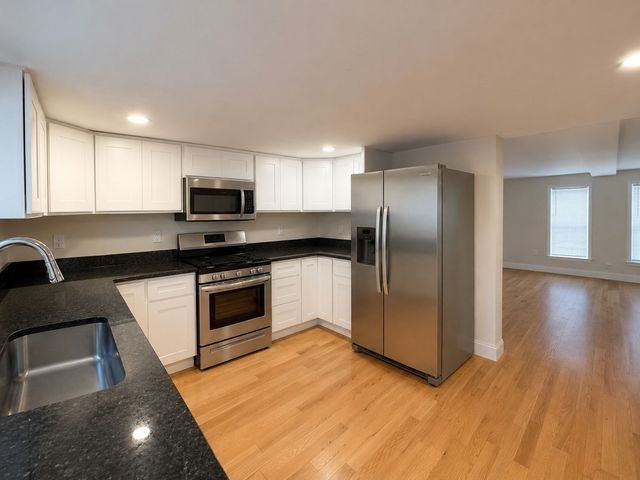 200 Wheeler 1, Methuen, MA 01841