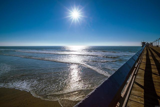 1365 Seacoast Dr E, Imperial Beach, CA 91932