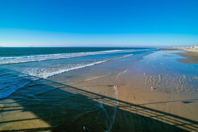 1365 Seacoast Dr E, Imperial Beach, CA 91932