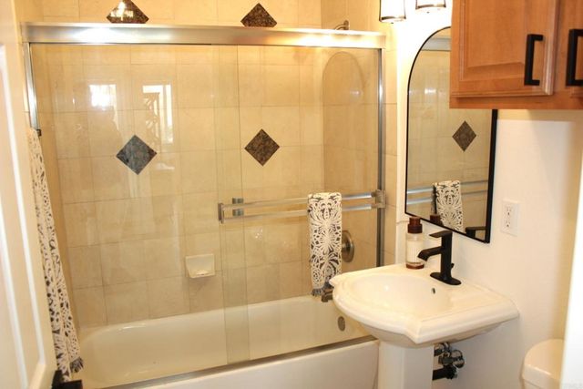 1365 Seacoast Dr E, Imperial Beach, CA 91932