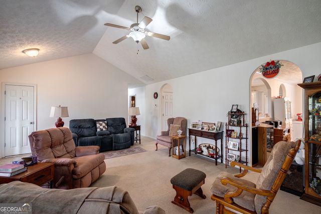 1415 Blanding Way, Winder, GA 30680