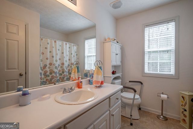 1415 Blanding Way, Winder, GA 30680