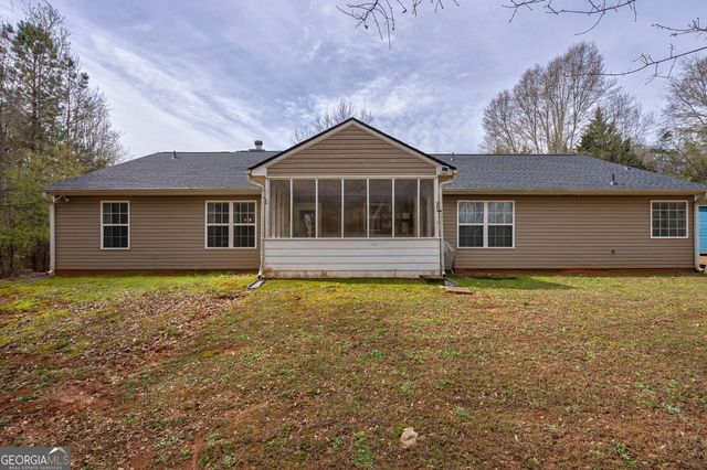 1415 Blanding Way, Winder, GA 30680