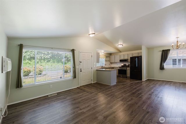 644 Adele Avenue, Bremerton, WA 98312