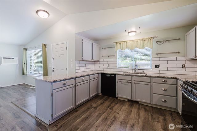 644 Adele Avenue, Bremerton, WA 98312