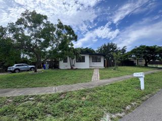 4310 NE 13th Avenue, Pompano Beach, FL 33064