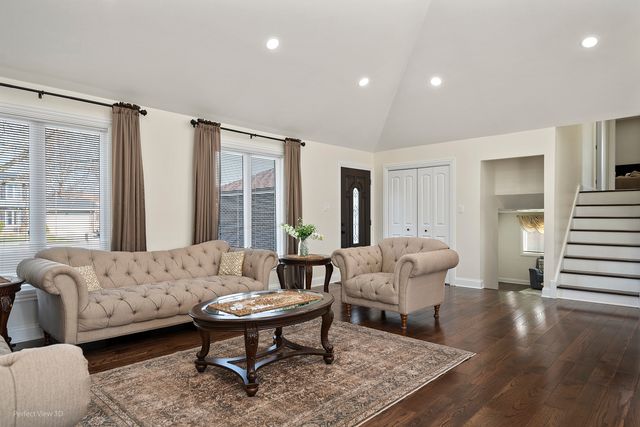 15236 Windsor Drive, Orland Park, IL 60462