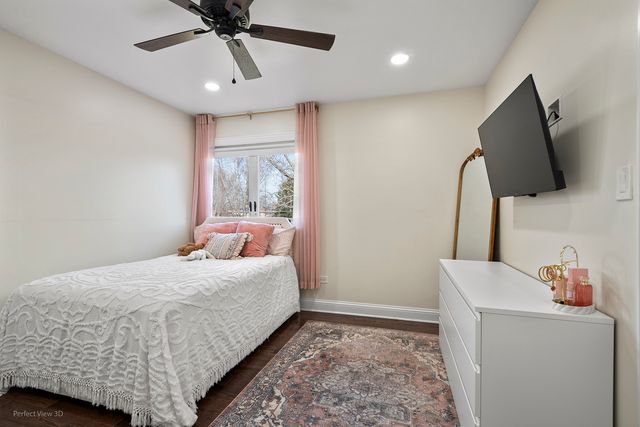 15236 Windsor Drive, Orland Park, IL 60462