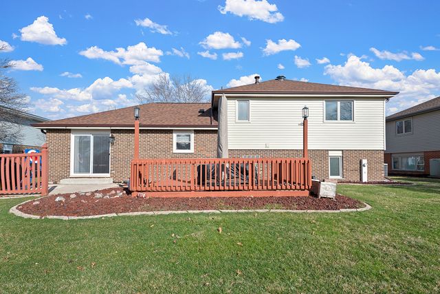 15236 Windsor Drive, Orland Park, IL 60462