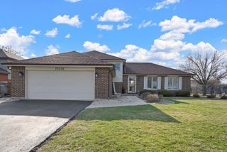 15236 Windsor Drive, Orland Park, IL 60462