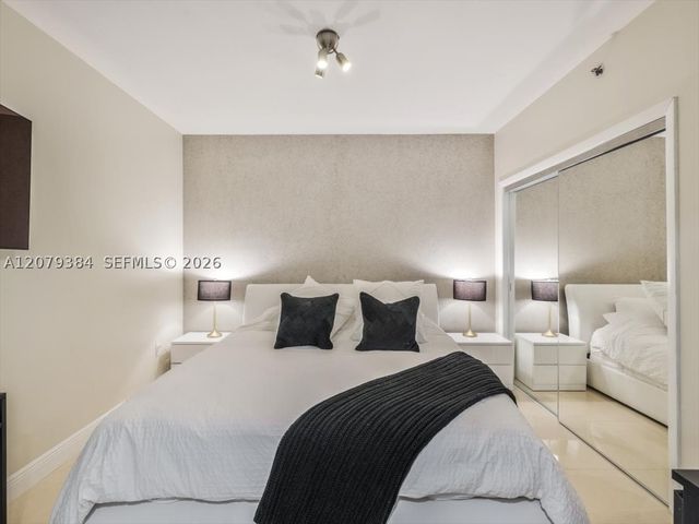 1830 S Ocean Dr 5009, Hallandale Beach, FL 33009
