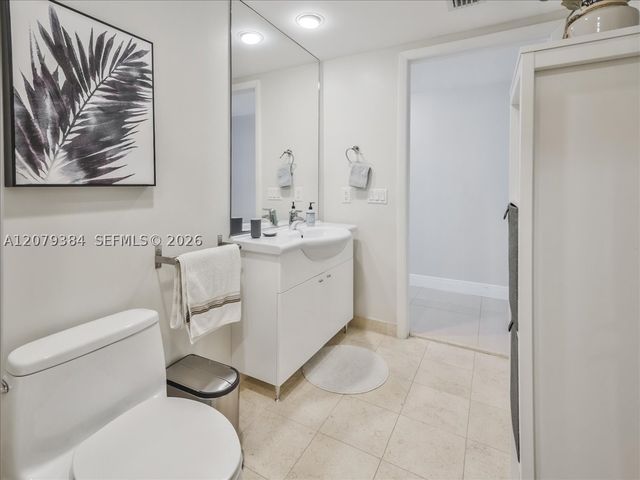 1830 S Ocean Dr 5009, Hallandale Beach, FL 33009