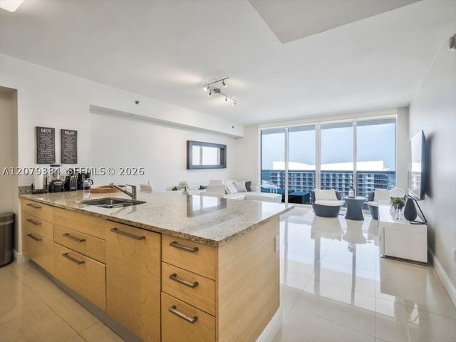 1830 S Ocean Dr 5009, Hallandale Beach, FL 33009