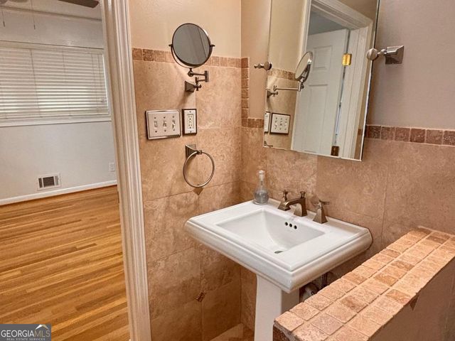 2649 Headland Drive, East Point, GA 30344