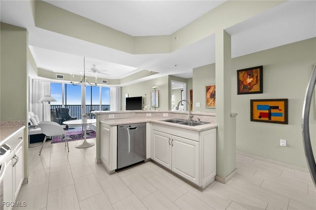 2797 1st ST 1304, Fort Myers, FL 33916