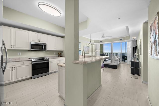 2797 1st ST 1304, Fort Myers, FL 33916