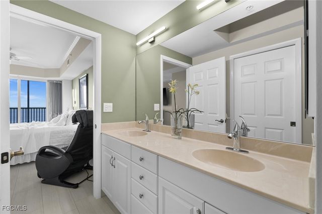 2797 1st ST 1304, Fort Myers, FL 33916