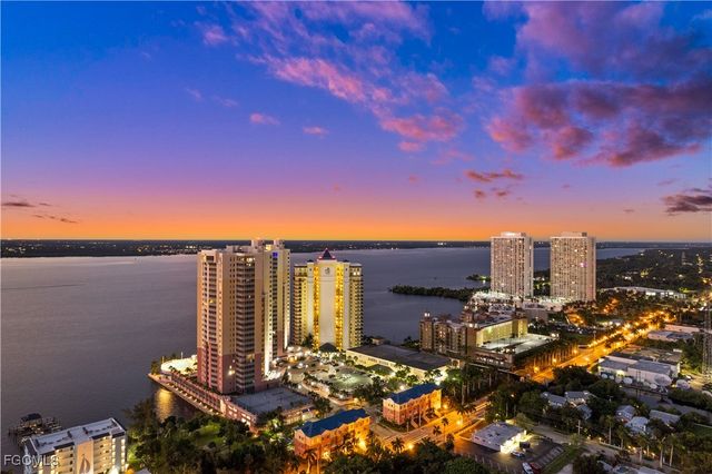 2797 1st ST 1304, Fort Myers, FL 33916