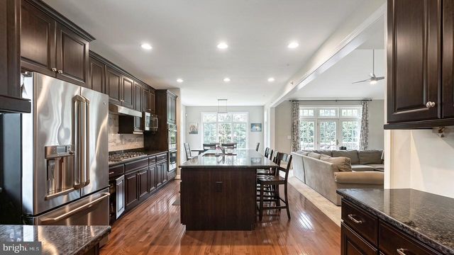 109 BRAEBANK LN, Bryn Mawr, PA 19010