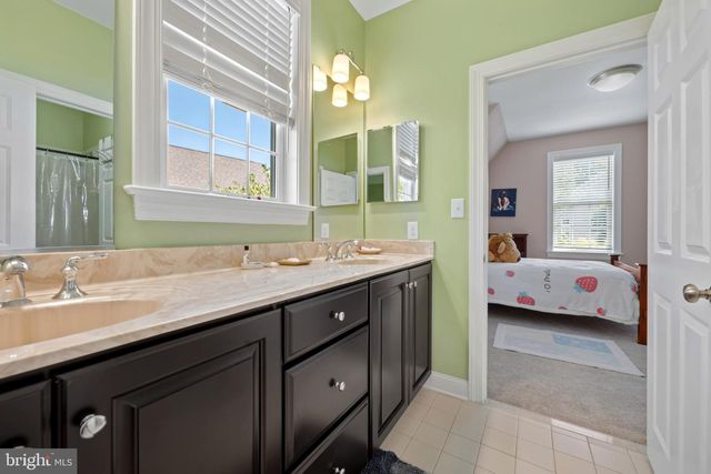 109 BRAEBANK LN, Bryn Mawr, PA 19010