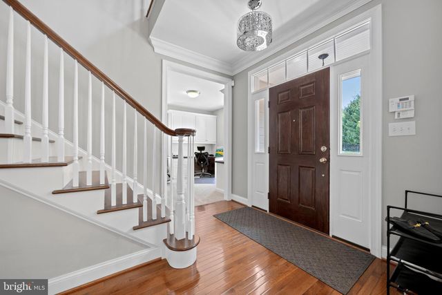 109 BRAEBANK LN, Bryn Mawr, PA 19010
