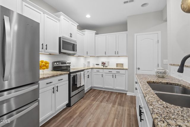 913 Sugar Tree Drive, Mebane, NC 27302