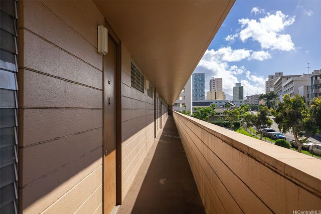 3030 Ala Ilima Street 301, Honolulu, HI 96818