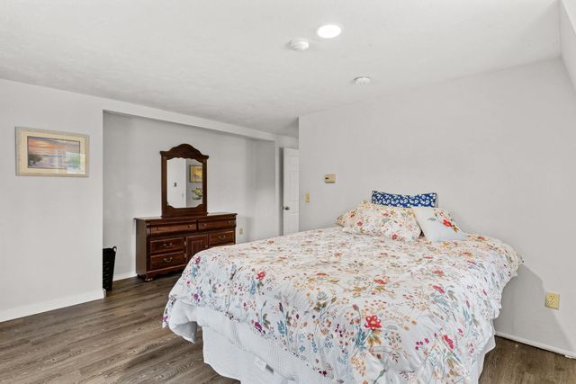 342 Lyndeborough Road, New Boston, NH 03070