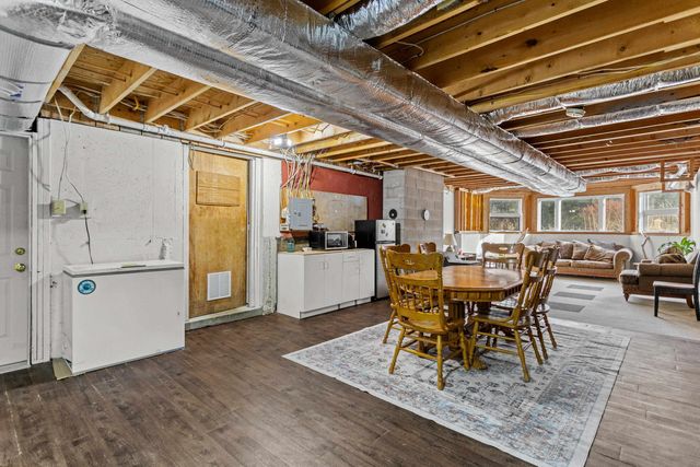 342 Lyndeborough Road, New Boston, NH 03070