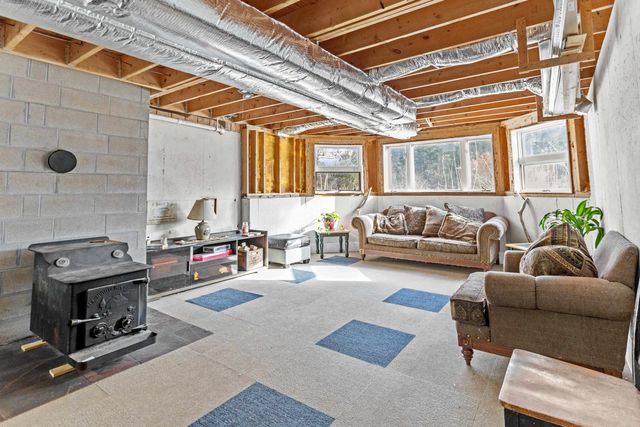 342 Lyndeborough Road, New Boston, NH 03070