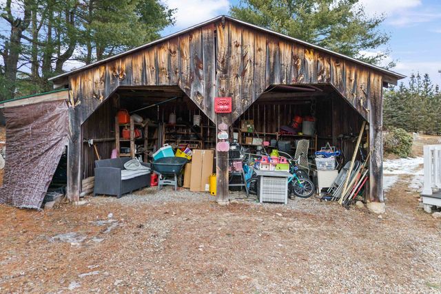 342 Lyndeborough Road, New Boston, NH 03070