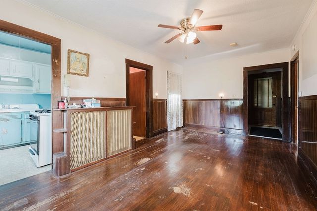 194 Coffin Ave, New Bedford, MA 02746