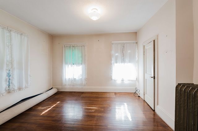 194 Coffin Ave, New Bedford, MA 02746
