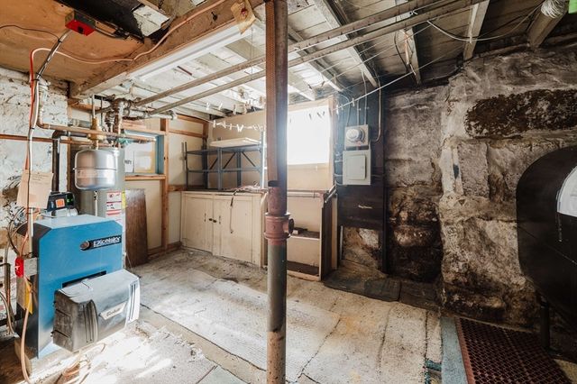 194 Coffin Ave, New Bedford, MA 02746