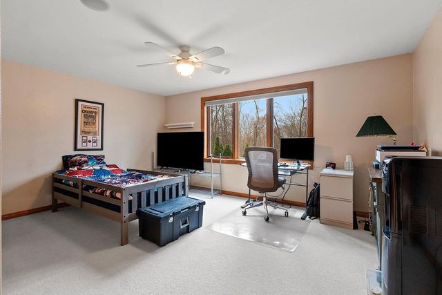 1789 MAIDSTONE CIRCLE, Green Bay, WI 54313