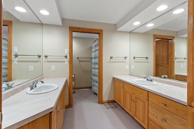 1789 MAIDSTONE CIRCLE, Green Bay, WI 54313